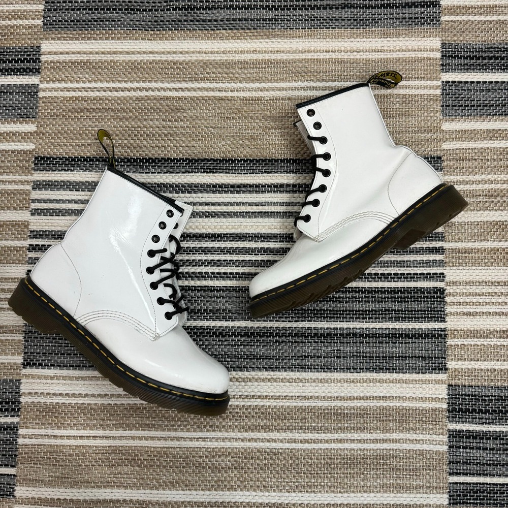 Dr. Martens Women's 1460 Smooth Leather Lace Up Boots Air-Cushioned White 9 US